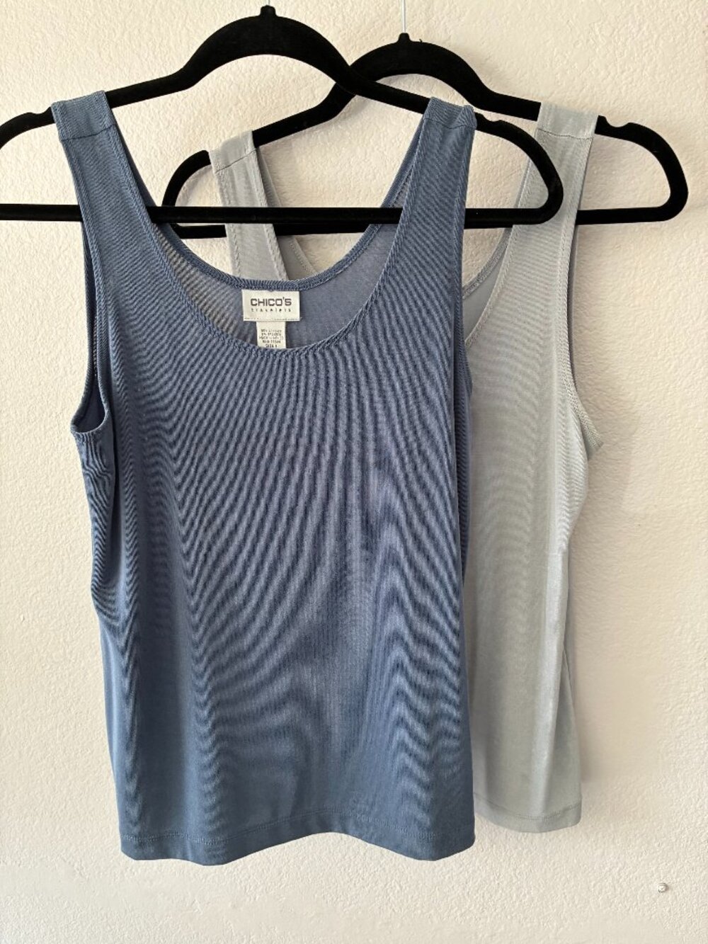 Chico's Travelers tank tops